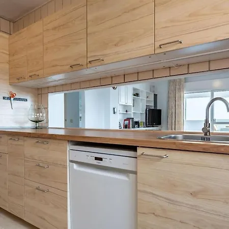 Ct 176 - Faro's King Of The Sea Apartment Fuengirola