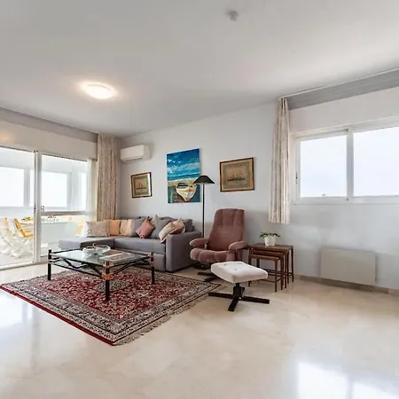 Ct 176 - Faro's King Of The Sea Apartment